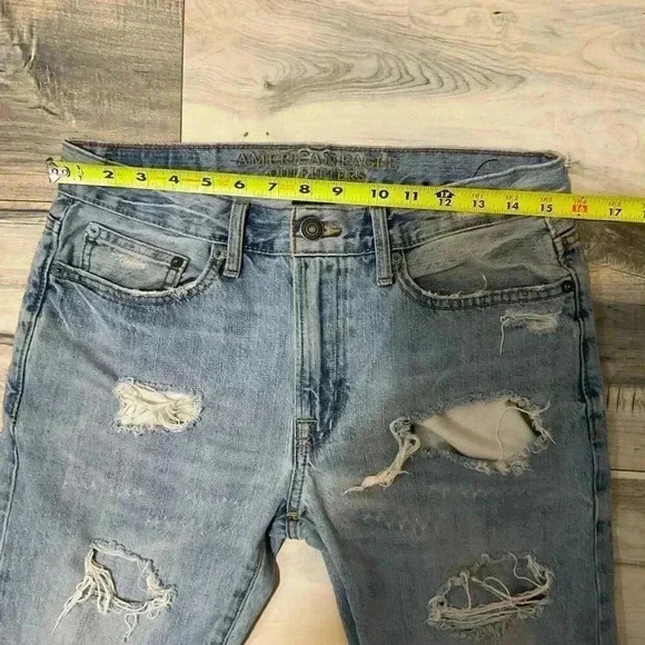 American Eagle Outfitters Made To Last Slim Distressed Mens light wash Jeans Siz - Picture 8 of 8